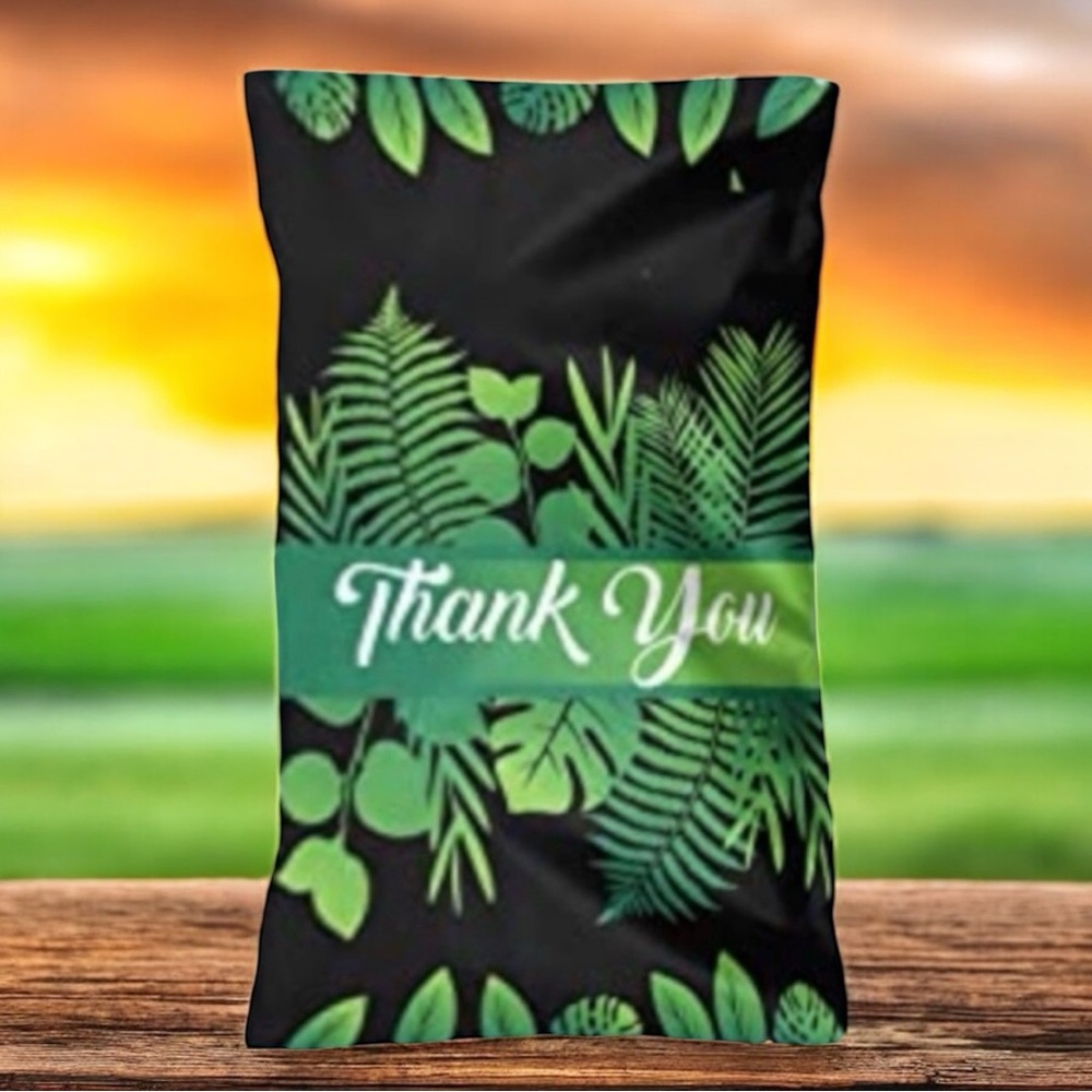 25 10X13 Poly Mailers Tropical Leaf Thank You, Shipping Envelopes PRICE IS FIRM - Picture 4 of 7